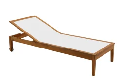 Miliboo Chaise Longue-Bain de soleil blanc et bois massif NAVEEN