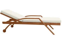 Miliboo Chaise Longue-Bain de soleil écru et bois massif MALAGA