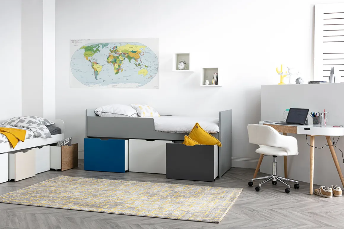 Miliboo Bureau Design-Bureau connecté multimédia verre blanc et bois clair L120 cm HANDY