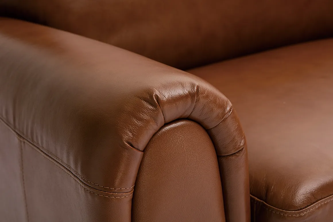 Miliboo Canapé Convertible|Canapé Cuir-Canapé convertible vintage 3 places cuir marron et bois noir avec matelas 9 cm CLUB