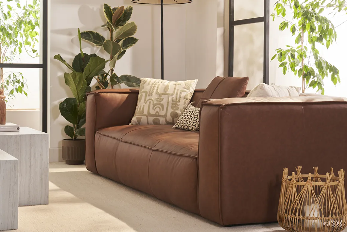 Miliboo Canapé Cuir|Voir Tous Les Canapés-Canapé vintage 3 places cuir marron et bois noir COBAIN