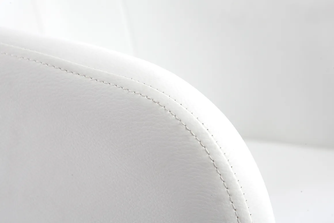 Miliboo Fauteuil De Bureau|Fauteuil De Bureau Petit Prix-Chaise de bureau à roulettes design blanc et acier chromé BALTIK