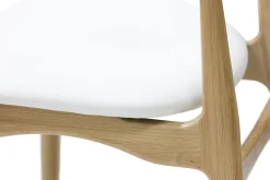 Miliboo Chaise Design-Chaises design blanc et bois clair chêne massif (lot de 2) VICKY