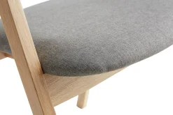 Miliboo Chaise Design|Chaise En Bois-Chaises scandinaves empilables en bois clair chêne et tissu gris (lot de 2) LOVA