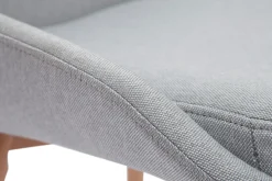 Miliboo Chaise Design-Chaises scandinaves en tissu gris clair et bois clair massif (lot de 2) HOLO