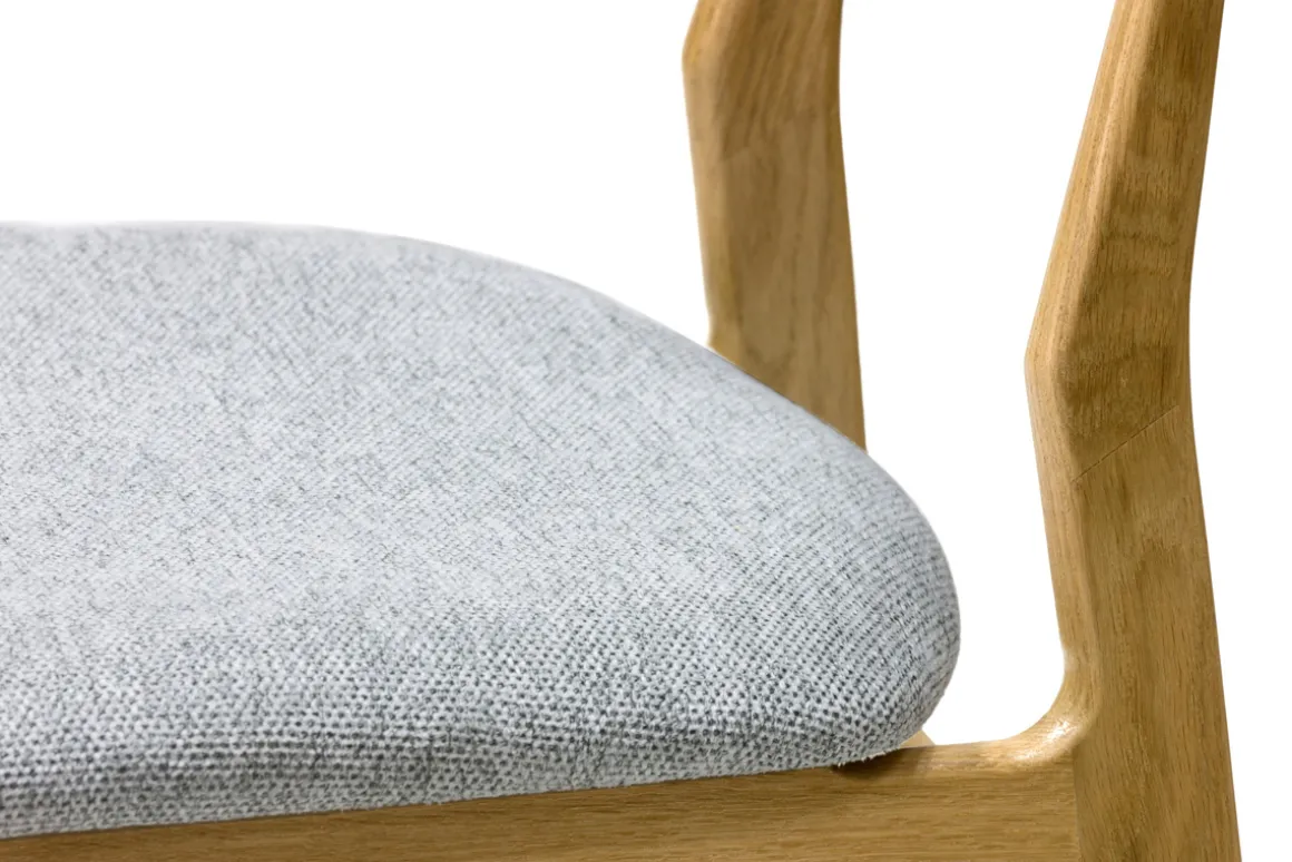 Miliboo Chaise Design-Chaises scandinaves en tissu effet velours texturé gris chiné et bois clair chêne massif (lot de 2) MAYA