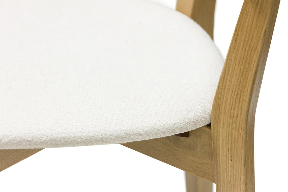 Miliboo Chaise Design-Chaises vintage en bois clair chêne et tissu effet laine bouclée blanc (lot de 2) DOVE