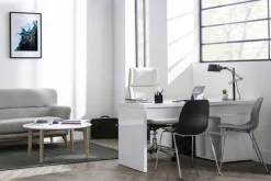 Miliboo Fauteuil De Bureau|Fauteuil De Bureau Ergonomique-Fauteuil de bureau de direction design en tissu gris clair, bois clair et acier chromé CURVED