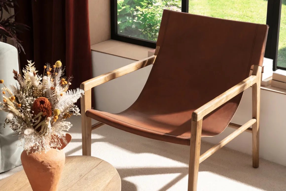 Miliboo Fauteuil Design|Voir Tous Les Fauteuils-Fauteuil ethnique bois teck massif et cuir marron CHILLY