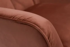 Miliboo Fauteuil Design|Voir Tous Les Fauteuils-Fauteuil scandinave en tissu velours rouge tomette et bois clair AVERY