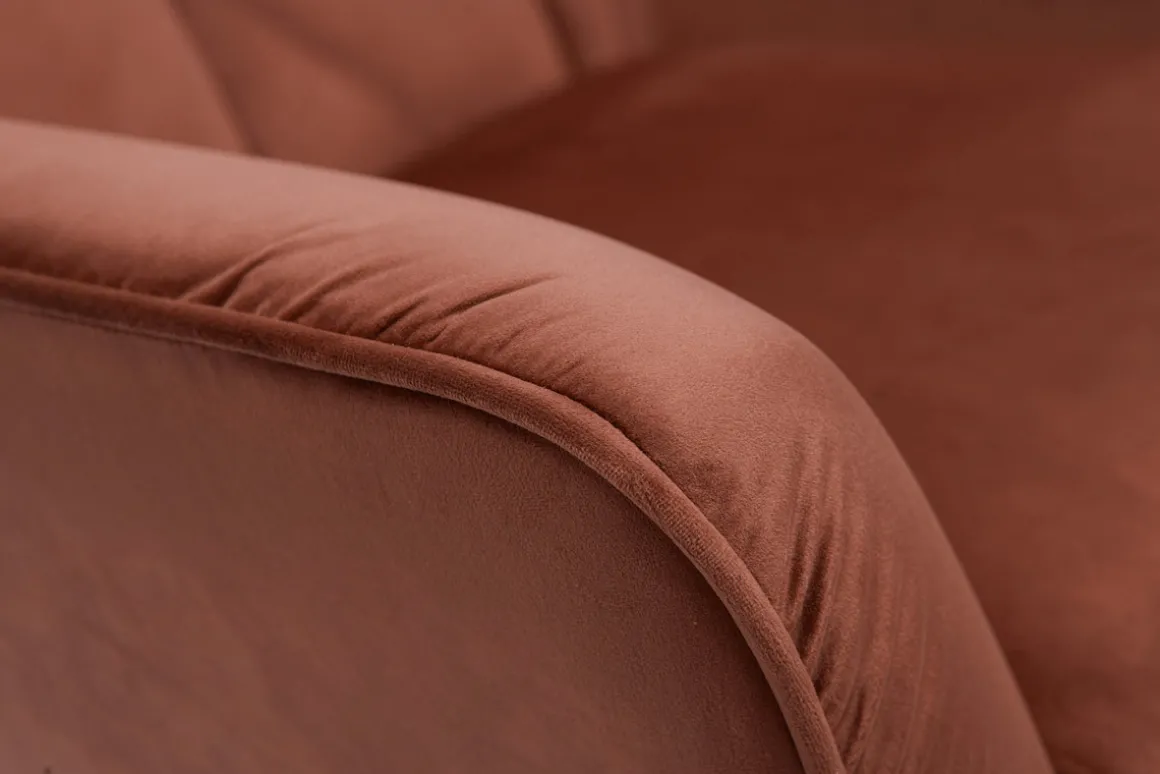 Miliboo Fauteuil Design|Voir Tous Les Fauteuils-Fauteuil scandinave en tissu velours rouge tomette et bois clair AVERY