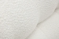 Miliboo Fauteuil Design|Voir Tous Les Fauteuils-Fauteuil scandinave en tissu effet laine bouclée blanc et bois clair YUMI