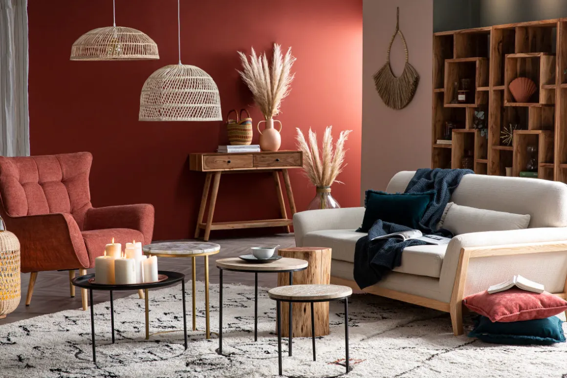 Miliboo Fauteuil Design|Voir Tous Les Fauteuils-Fauteuil scandinave en tissu effet velours texturé beige et bois clair AVERY