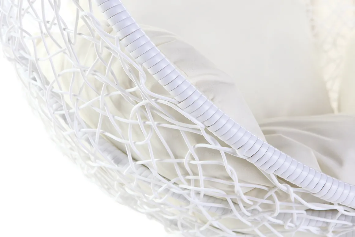 Miliboo Voir Tous Les Fauteuils|Fauteuil-Fauteuil suspendu blanc sur pied en résine et métal MOJO