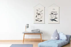 Miliboo Accessoire & Déco Enfant|Décoration Murale-Kakemono enfant tableau en toile suspendue illustration animaux polaires L40 x H60 cm POLAR