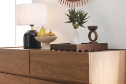 Miliboo Lampe À Poser|Lampe À Poser-Lampe à poser noire en céramique brillante et abat-jour en tissu plissé blanc H35 cm PIEGA