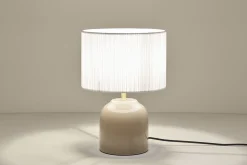 Miliboo Lampe À Poser|Lampe À Poser-Lampe à poser taupe en céramique brillante et abat-jour en tissu plissé blanc H35 cm PIEGA
