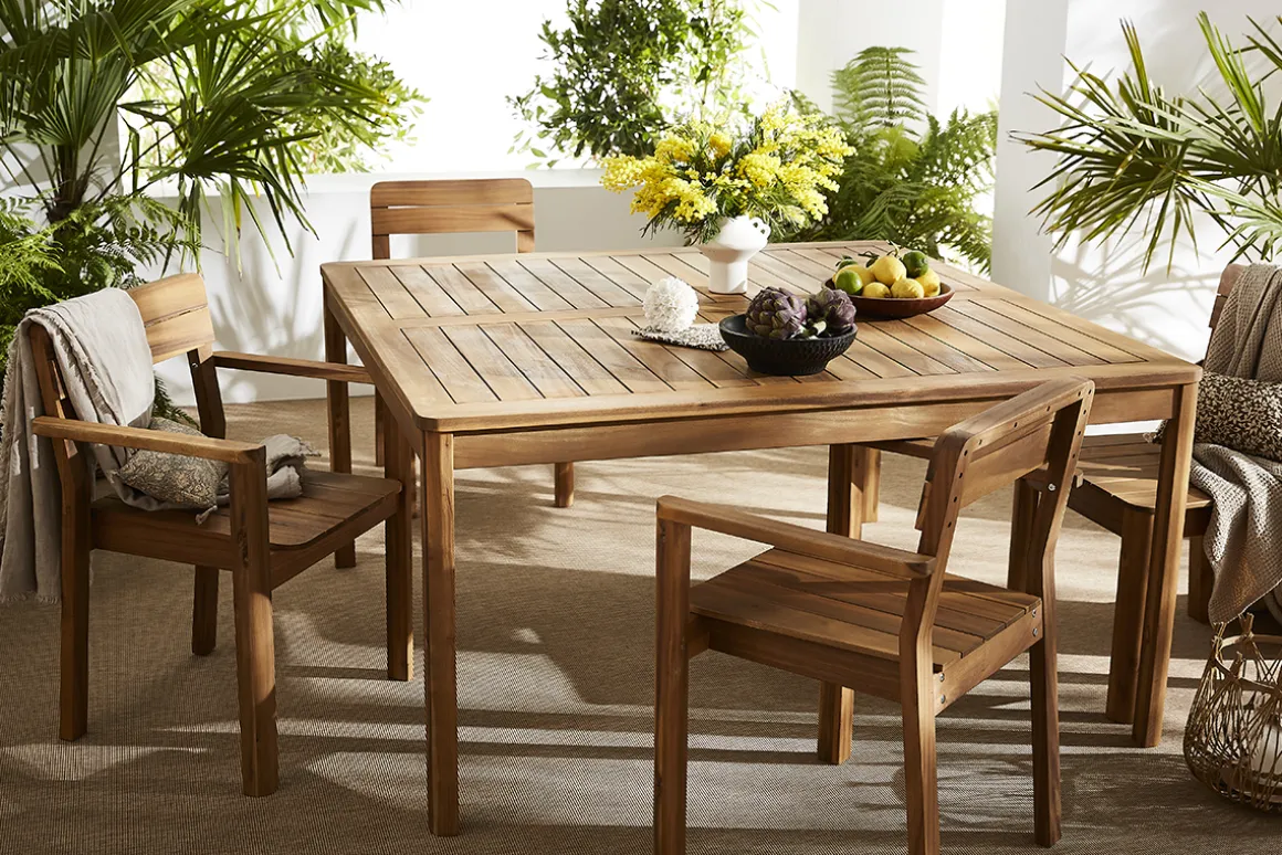 Miliboo Table De Jardin-Table de jardin carrée en bois massif L147 cm AKIS